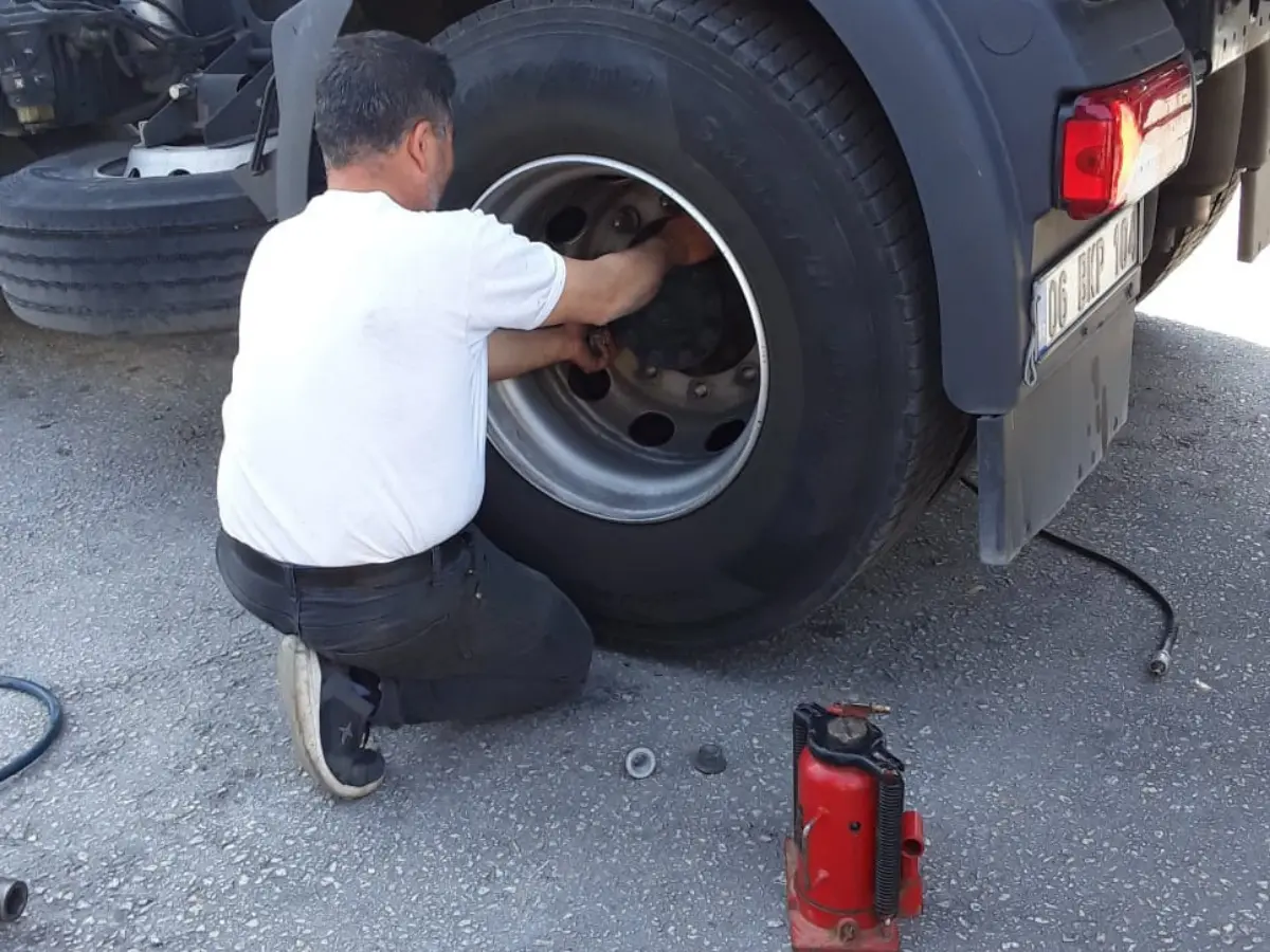 Vakfıkebir Oto Lastikçi